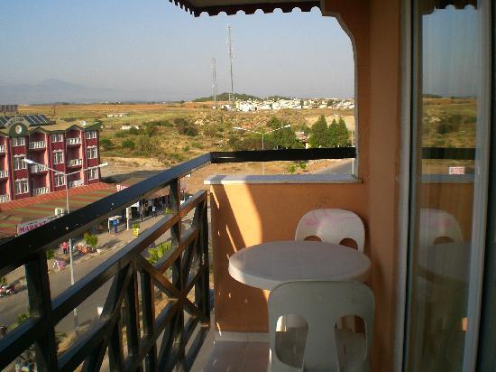 Side Corolla Hotel